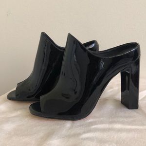 Calvin Klein peep toes